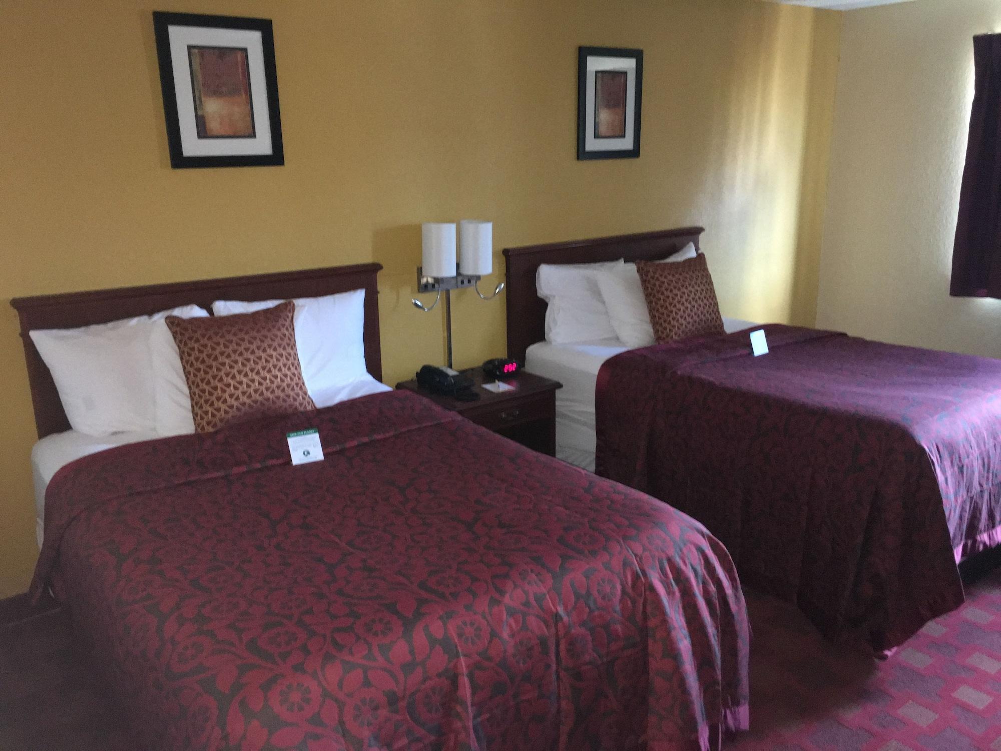 Days Inn By Wyndham Leominster/Fitchburg Area Экстерьер фото